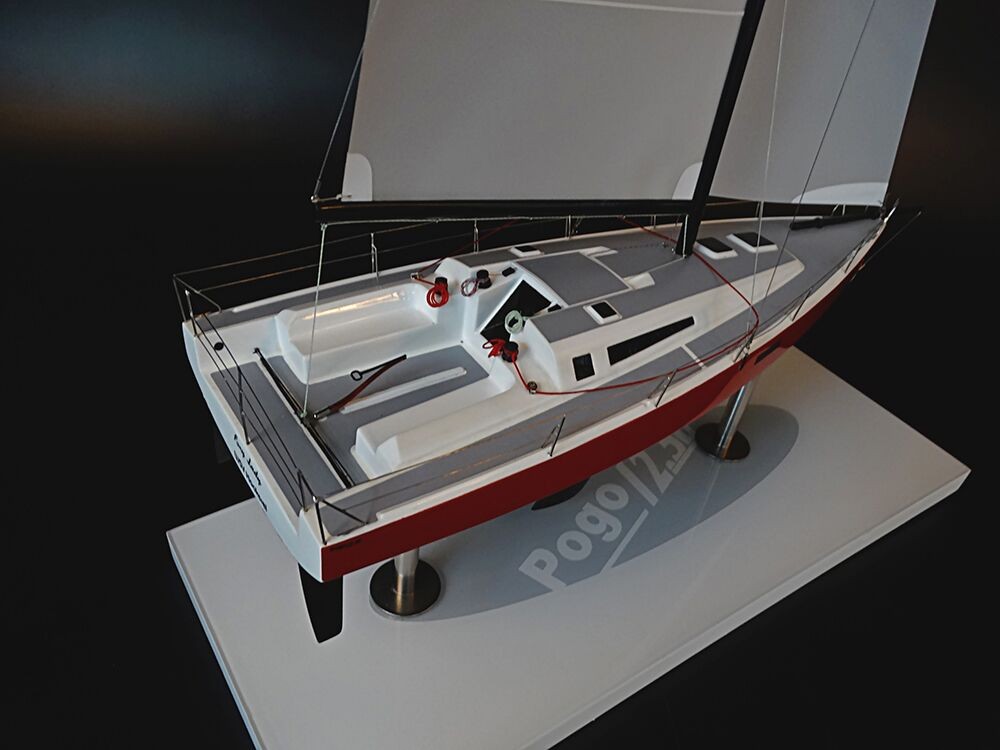 Custom Models - Pogo Structures - POGO 12,50 custom model 2019 - Abordage