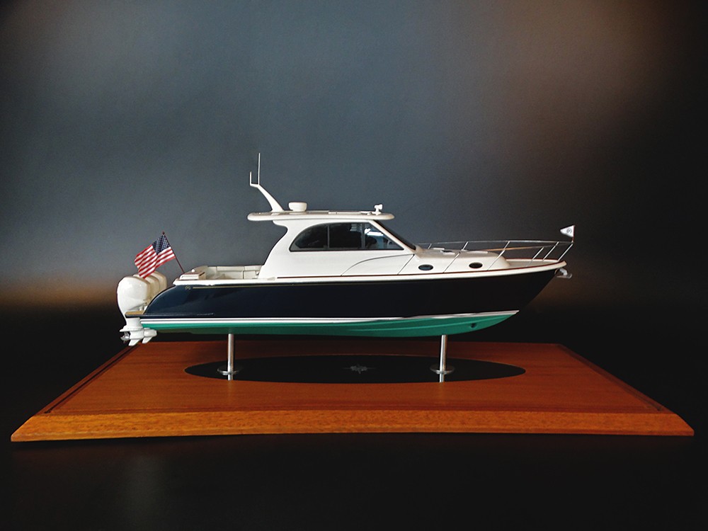 Custom Models - Hinckley - Hinckley 40X model - Abordage