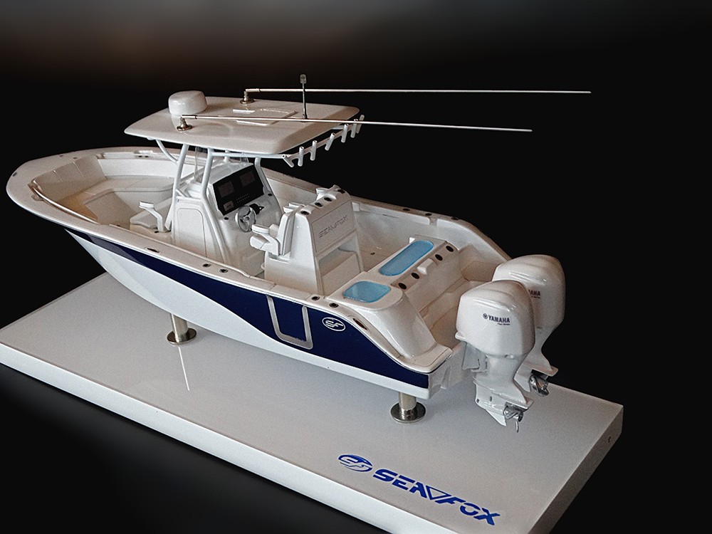 Custom Desk Models - Sea Fox - Sea Fox 288 Commander custom desk model - Abordage