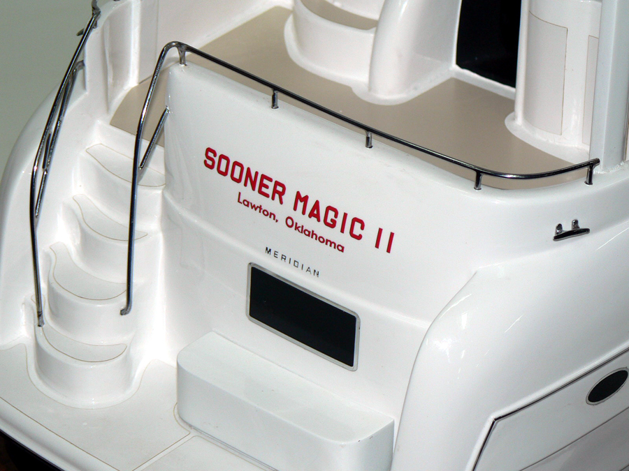 Custom Models - Meridian - Meridian 408 "Sooner Magic II" - Abordage