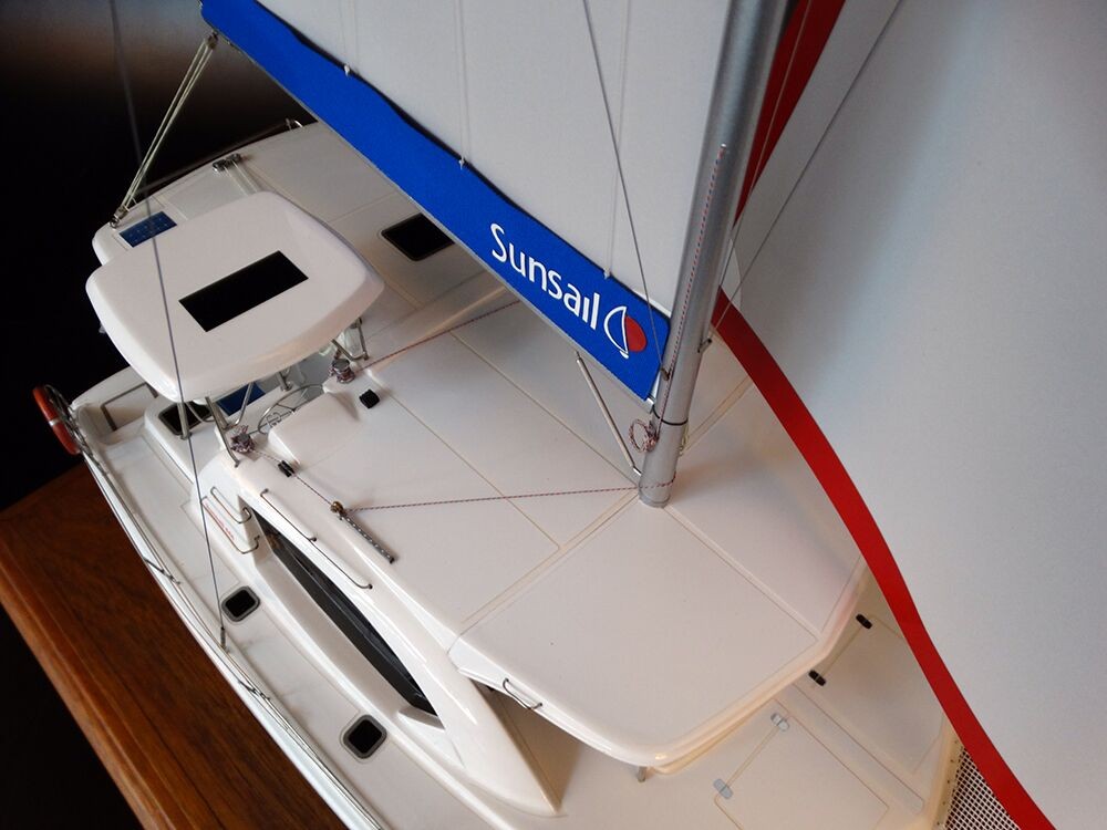 Custom Models - Leopard Catamarans - Leopard 44 Catamaran - Abordage