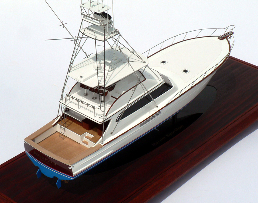 Custom Models - Merritt - Merritt Sportfish 72 "Brier Patch" - Abordage