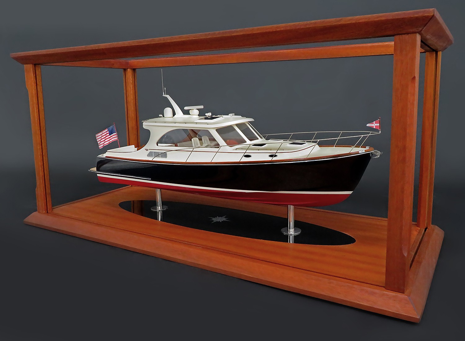 Custom Models - Hinckley - Hinckley Talaria 43 custom model - Abordage