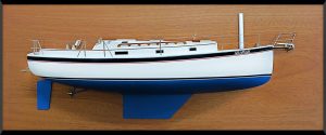 Custom Half Models - - Nonsuch 33 half model with deck details - Abordage