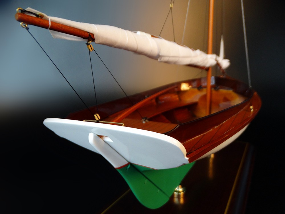 Yates clásicos - - Herreshoff 12 1/2 1914 - Abordaje