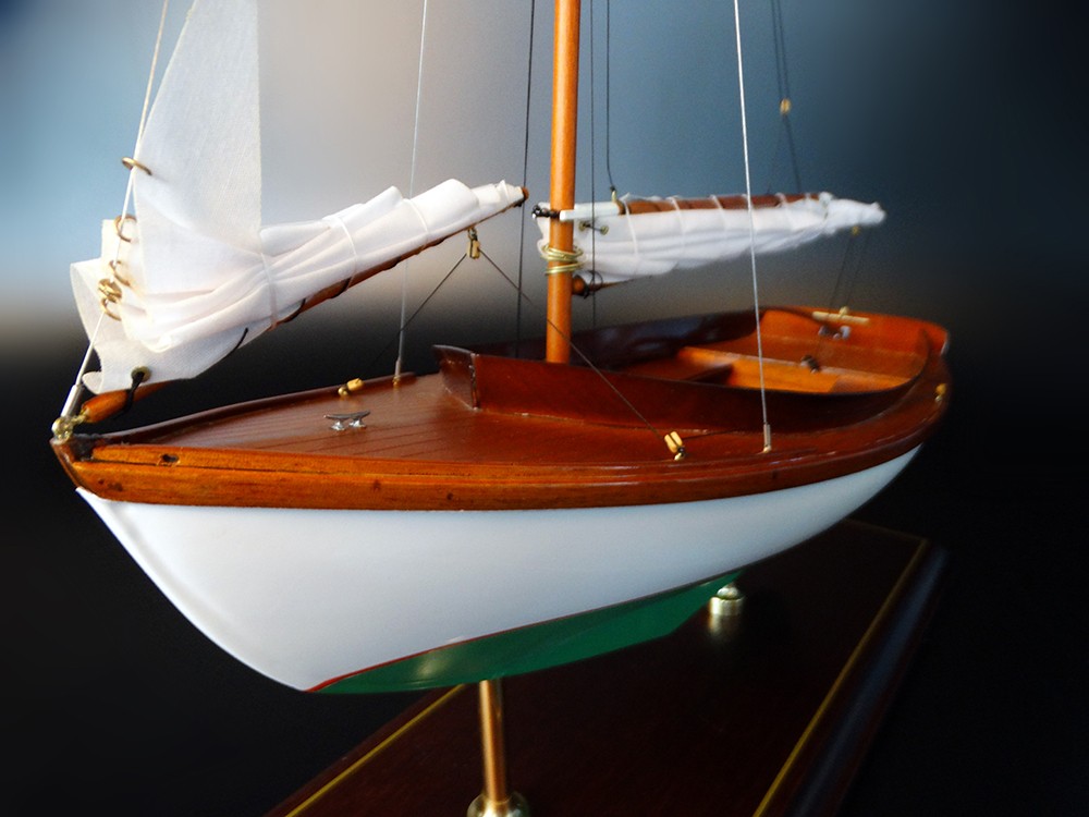 Yates clásicos - - Herreshoff 12 1/2 1914 - Abordaje