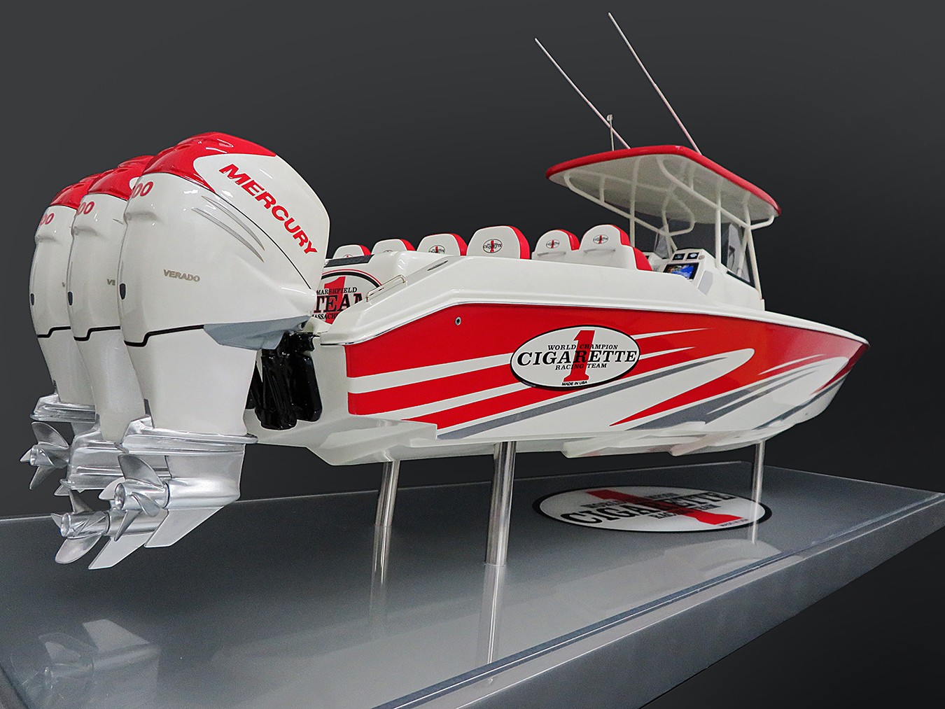 Custom Models - Cigarette - Cigarette 39 Top Gun custom model - Abordage