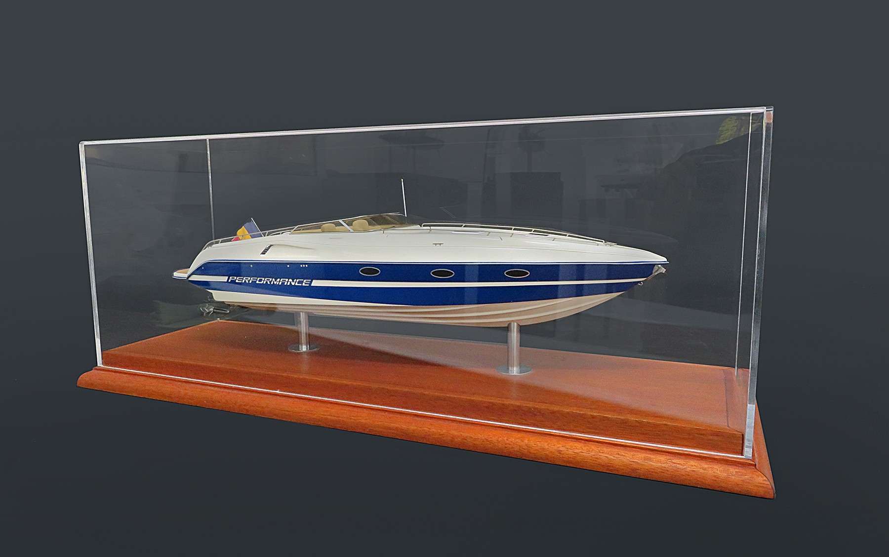 Custom Models - - Performance 1107 custom model - Abordage