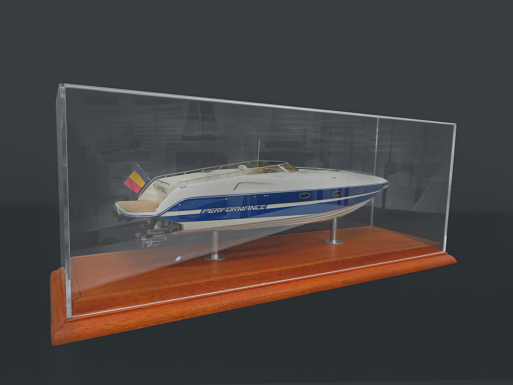 Custom Models - - Performance 1107 custom model - Abordage