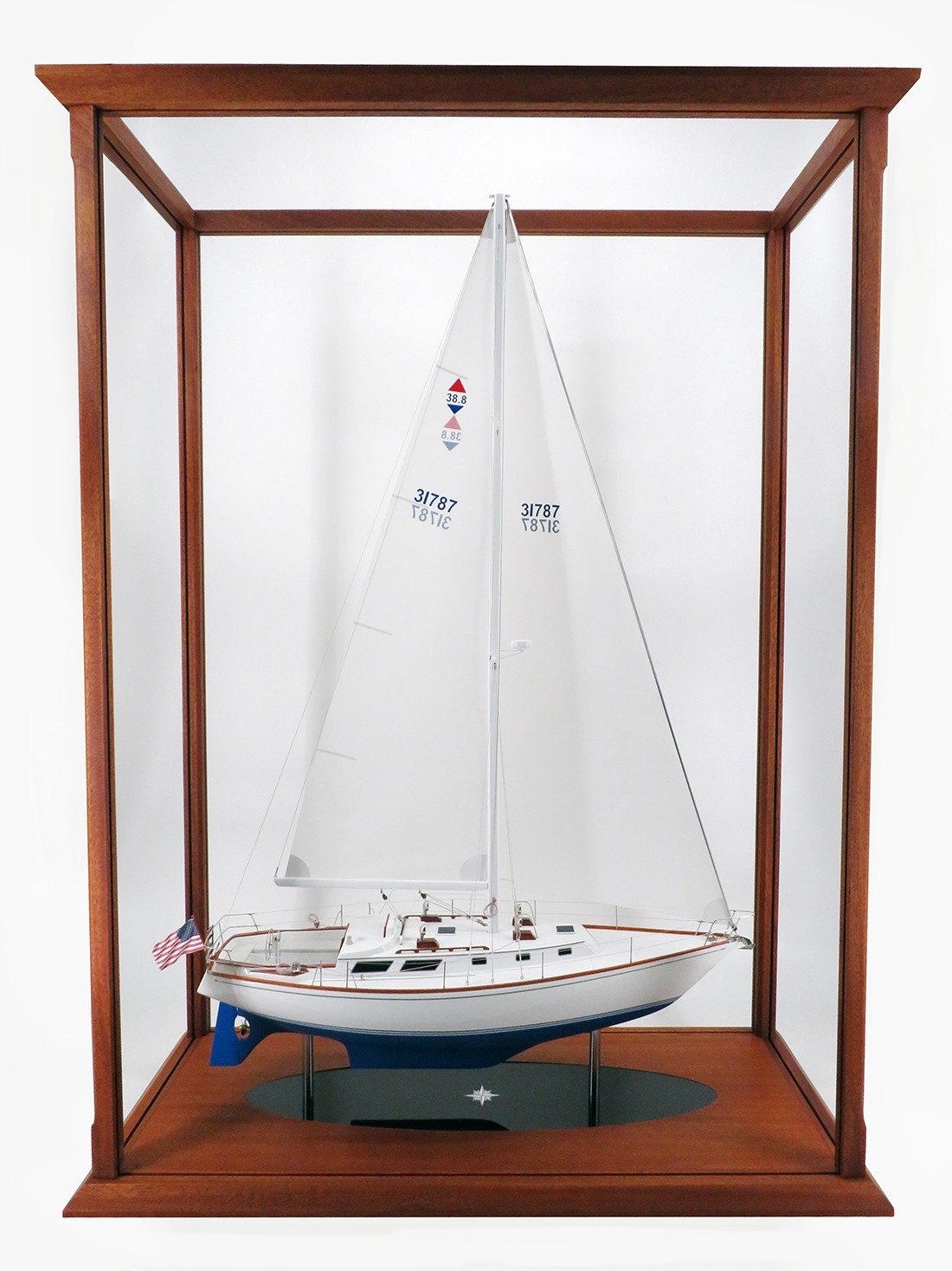 Custom Models - Bristol Sailboats - Bristol 38.8 No. 60 - year 1987 custom model - Abordage