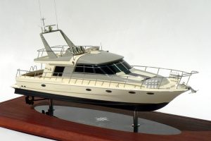 Custom Models - Riva - Riva 50 "Fye Dahlah" - Abordage