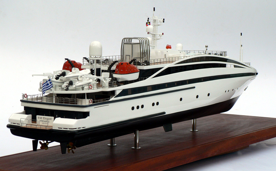 Custom Models - RM Elegant - RM Elegant "Piraeus" - Abordage