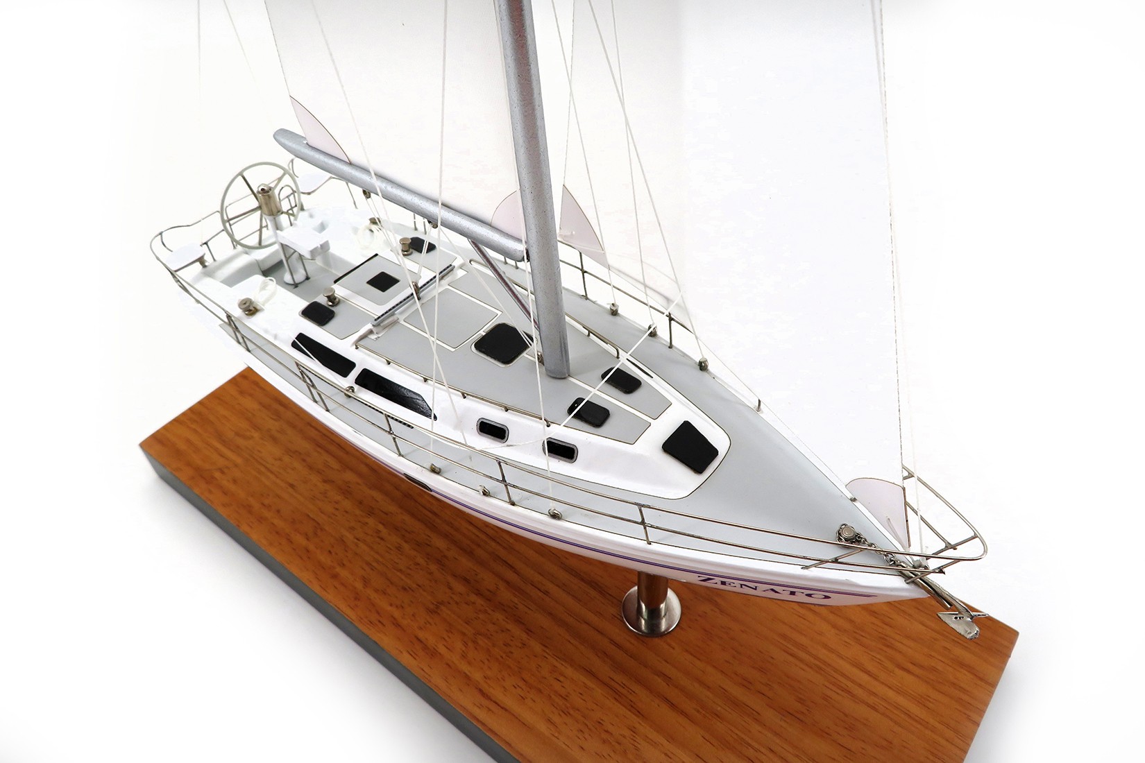 Custom Desk Models - Catalina - Catalina 36 MKII custom desk model - Abordage