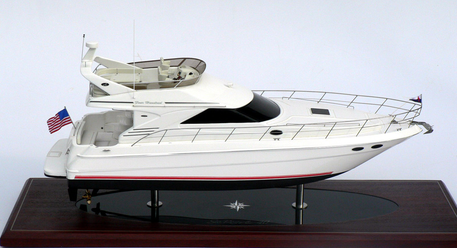 Custom Models - Sea Ray - Sea Ray 40 "Philander" - Abordage