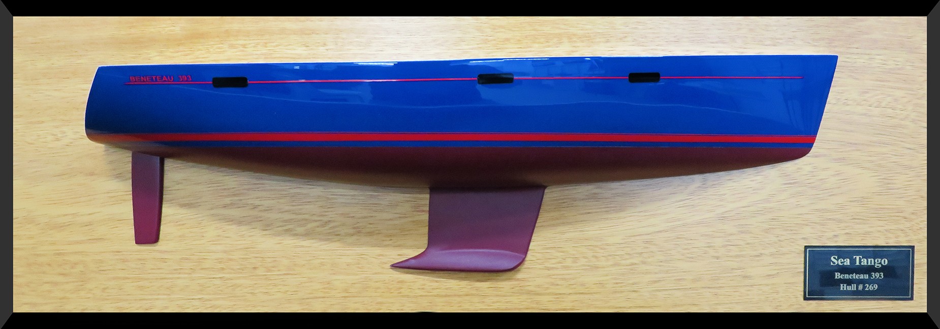 Custom Half Models - Beneteau - Beneteau 393 flush deck half hull - Abordage