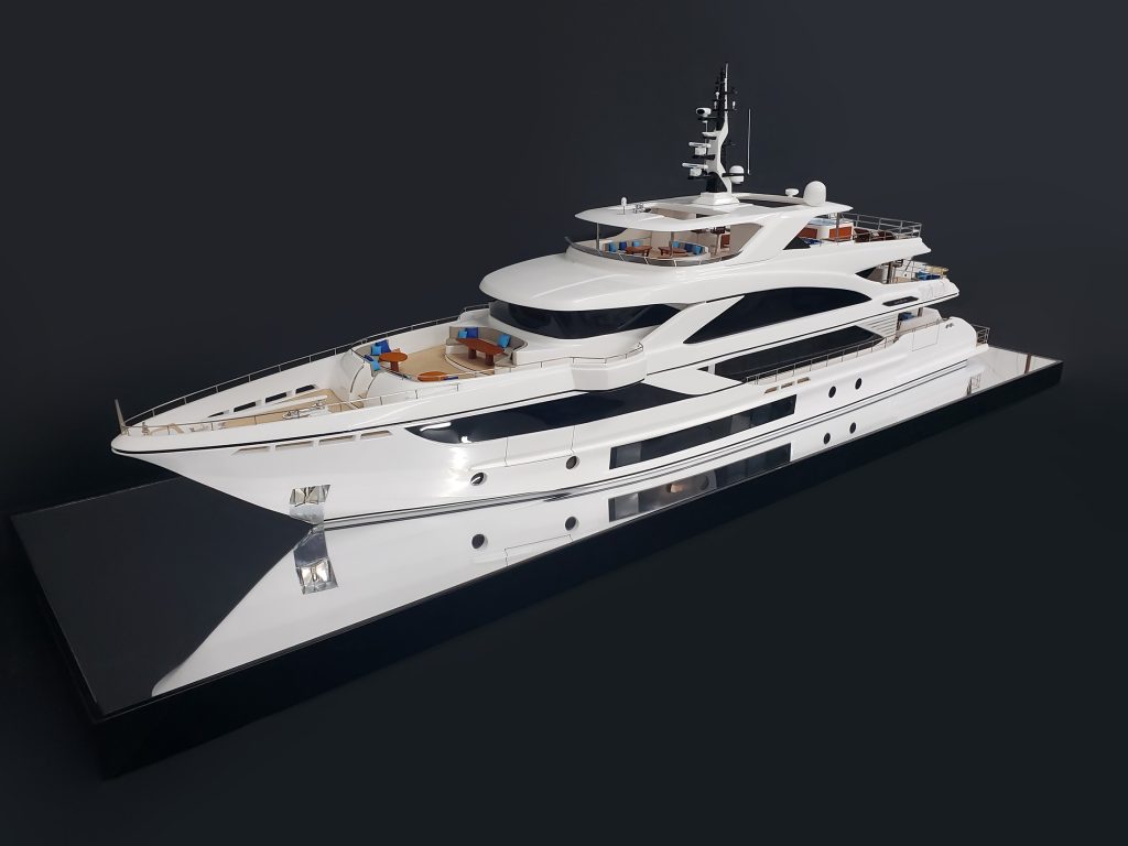 Custom Models - - Majesty 140 custom model - Abordage