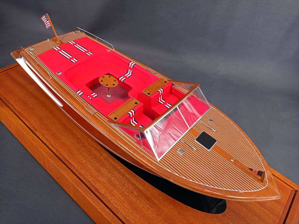 Custom Models - - Streblow 29 of 1999 custom model - Abordage