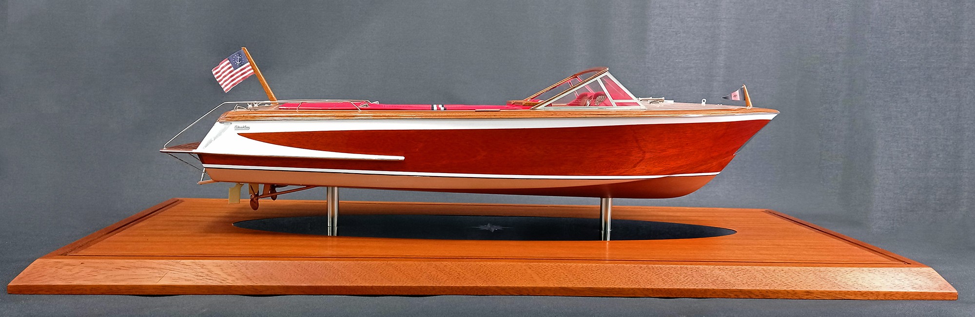 Custom Models - - Streblow 29 of 1999 custom model - Abordage