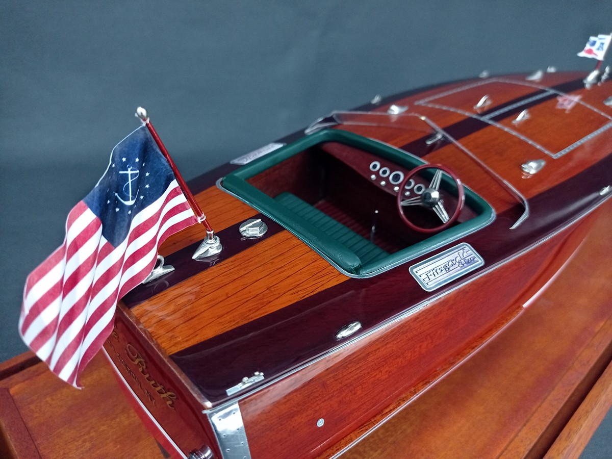 Custom Models - - Fitzgerald & Lee 17 custom model - Abordage