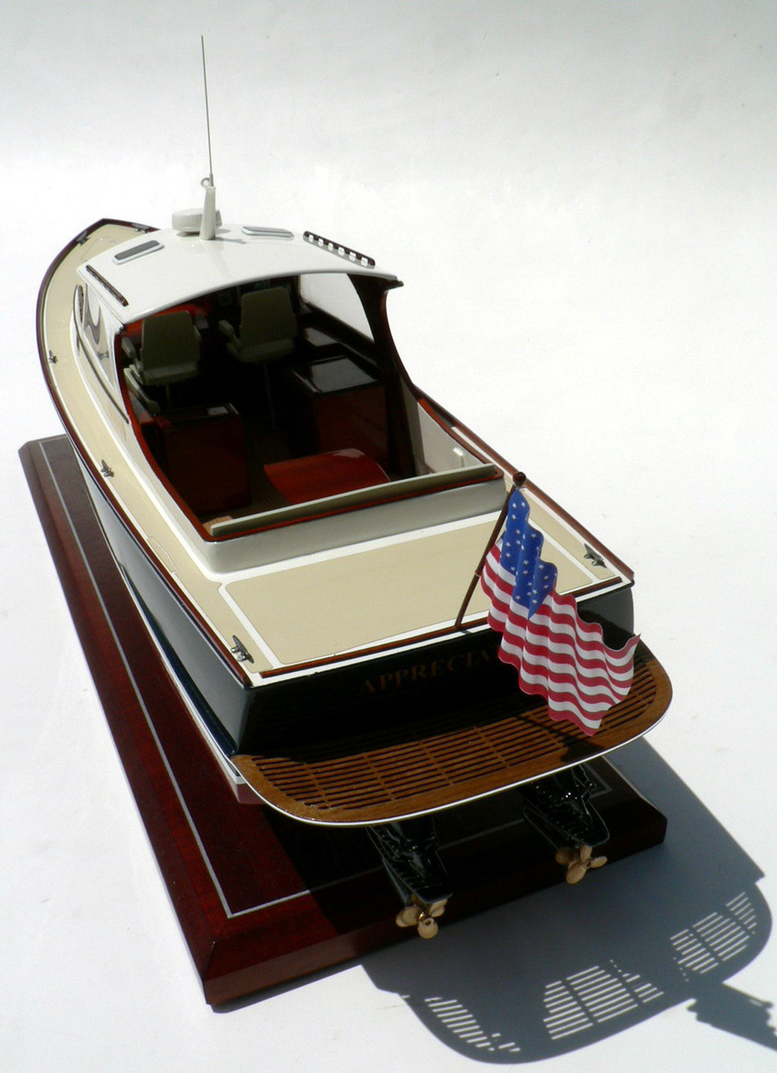 Custom Models - Shelter Island - Shelter Island "Appreciation" - Abordage