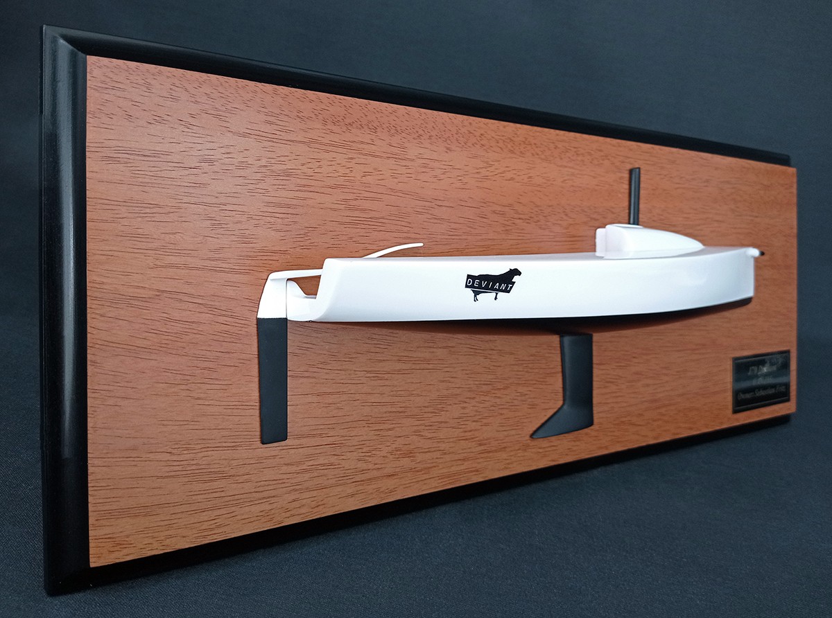 Custom Half Models - JBoats - J70 Jboats custom half hull with cabin and cockpit only - Abordage