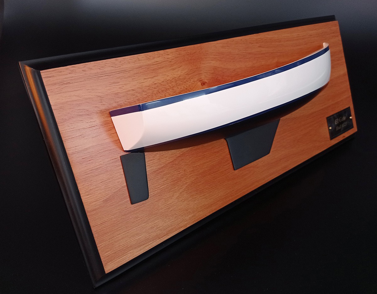 Custom Half Models - - Nonsuch 30 flush deck half hull - Abordage