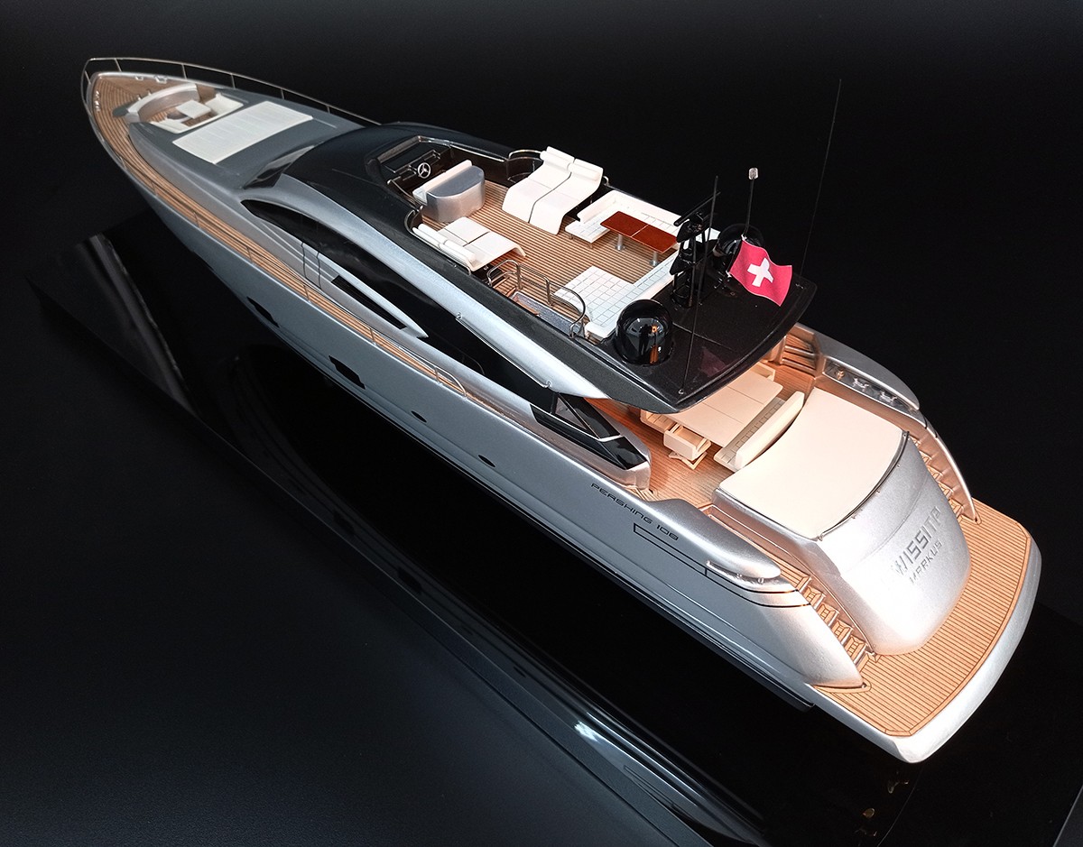 Custom Models - Pershing yachts - Pershing 108 custom model - Abordage