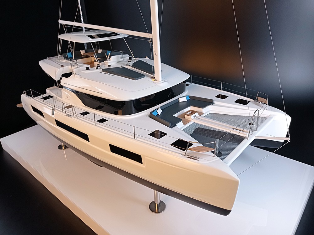 Custom Models - - Lagoon 51 custom model - Abordage