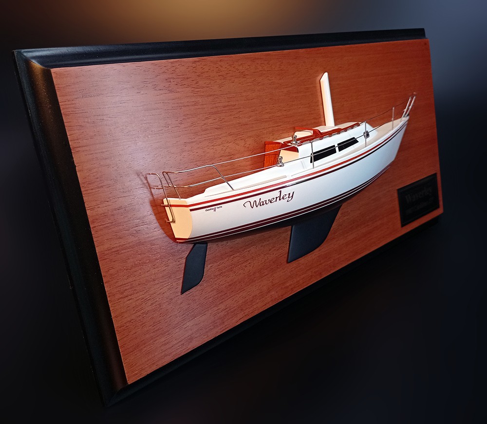 Custom Half Models - Catalina - Catalina 27 custom half model with deck details - Abordage
