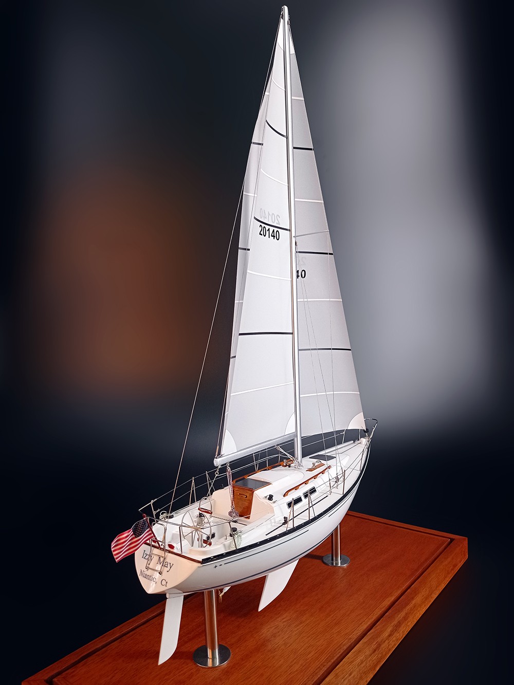 Custom Models - C&C Yachts - C&C 33 Full custom model - Abordage