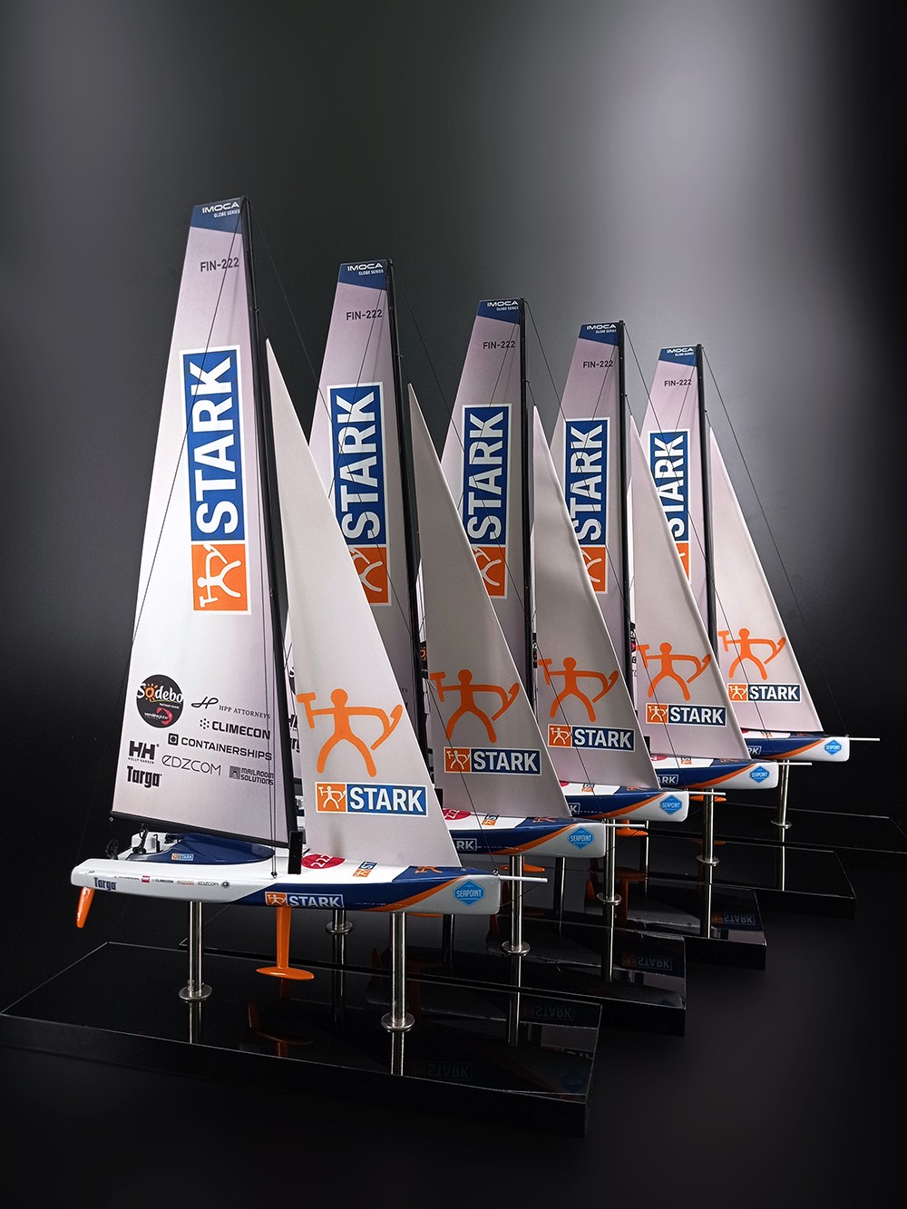 Custom Desk Models - - IMOCA – Owen Clarke Design 2007 desk models - Abordage