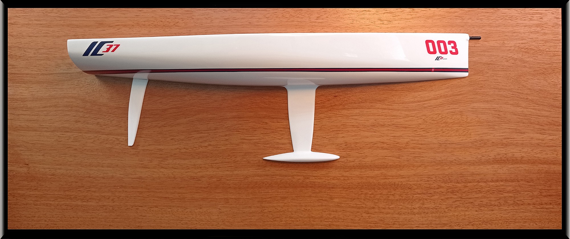 Custom Half Models - Melges - Melges IC 37 Custom half model replica - Abordage