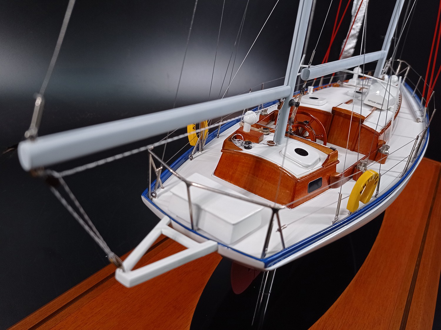 Home - Sparkman & Stephens - Sparkman and Stephens S&S 46' custom model replica - Abordage