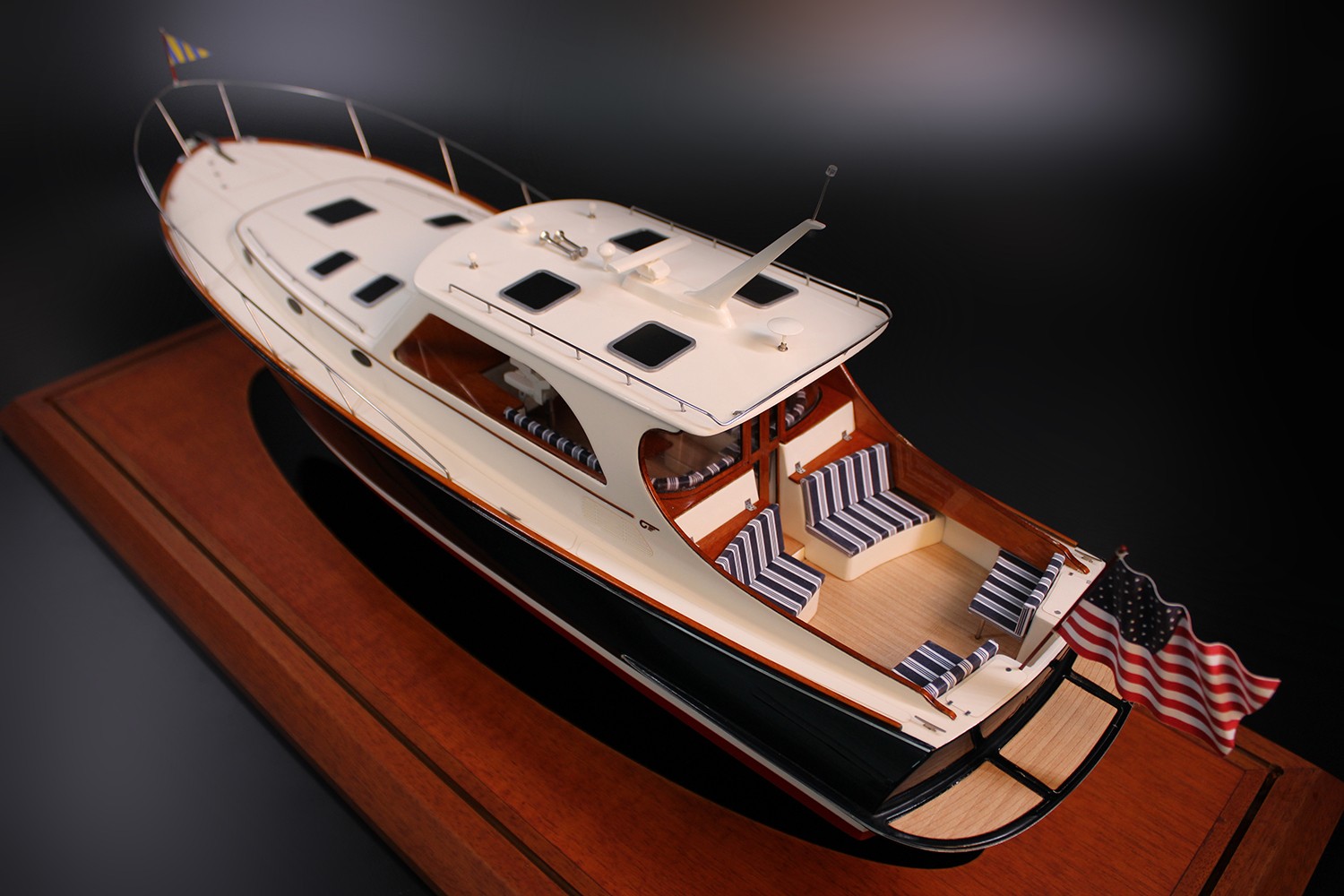 Hinckley Talaria 44 custom model