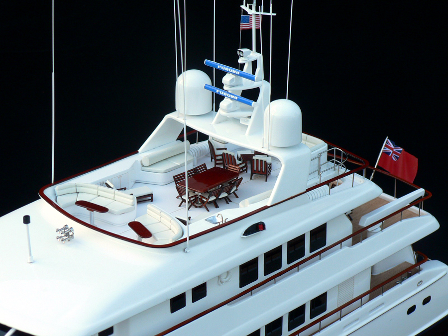 Custom Models - Trident Shipworks - Trident 130' Tri-Deck Motor Yacht "Crili" - Abordage
