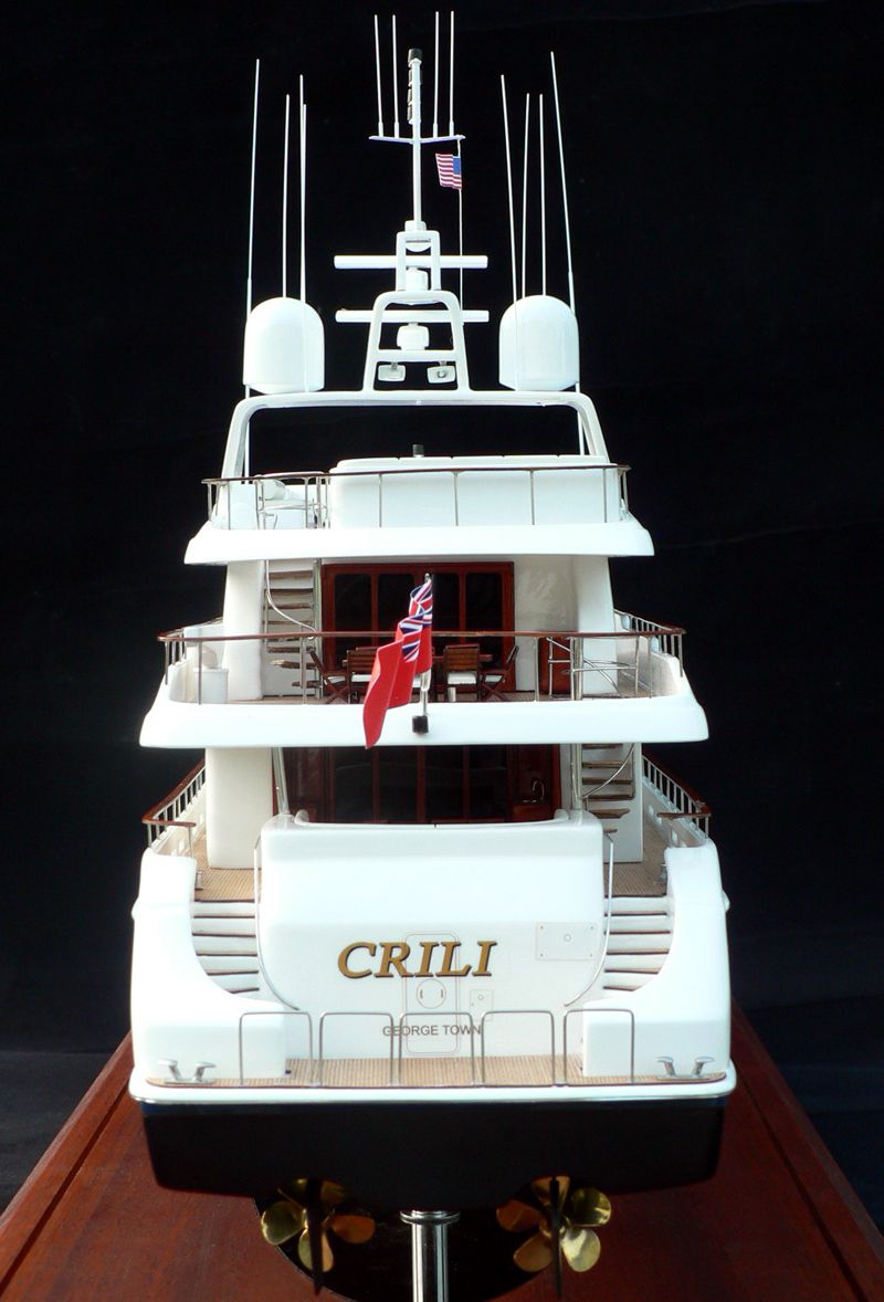 Custom Models - Trident Shipworks - Trident 130' Tri-Deck Motor Yacht "Crili" - Abordage