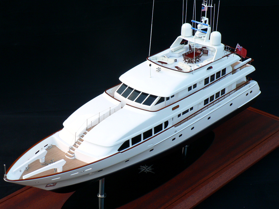 Custom Models - Trident Shipworks - Trident 130' Tri-Deck Motor Yacht "Crili" - Abordage