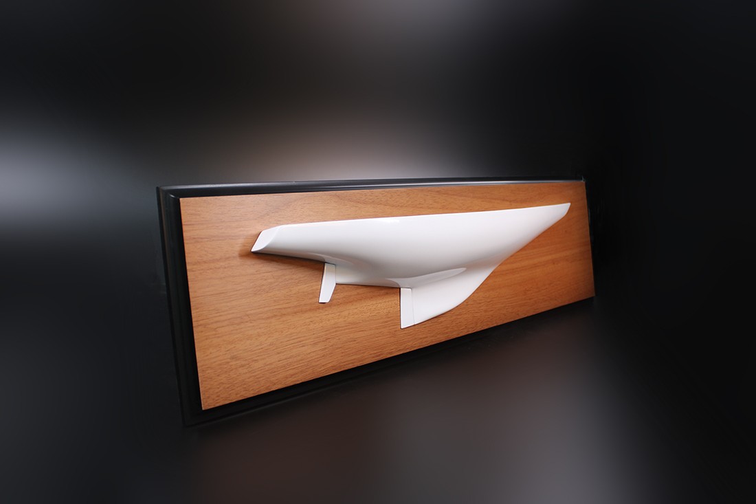 Courageous, US-26, 1974 half hull