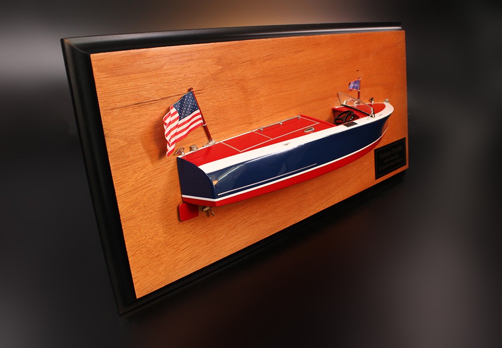 16’ Special Race Runabout of 1939 custom half model with deck details