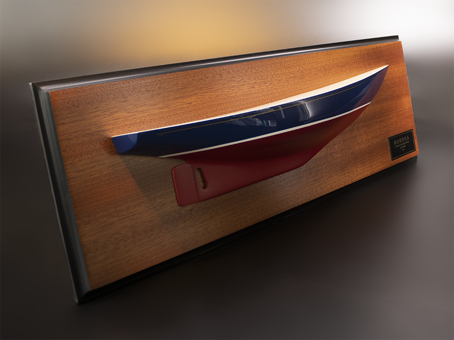 Hinckley B40 custom half hull no details