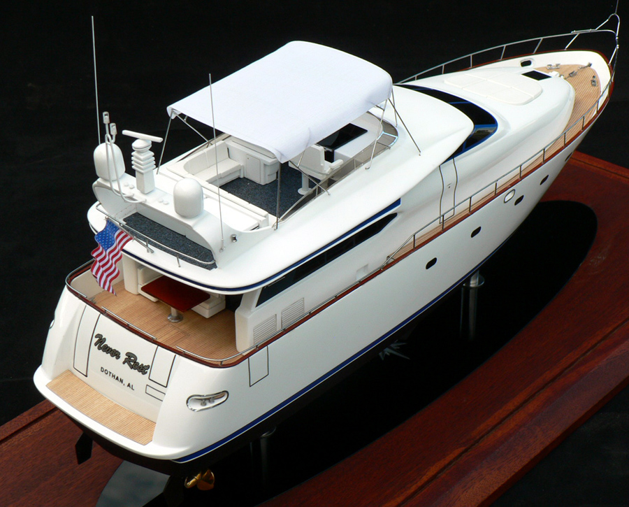 Custom Models - Maiora - Maiora "Never Rest" - Abordage