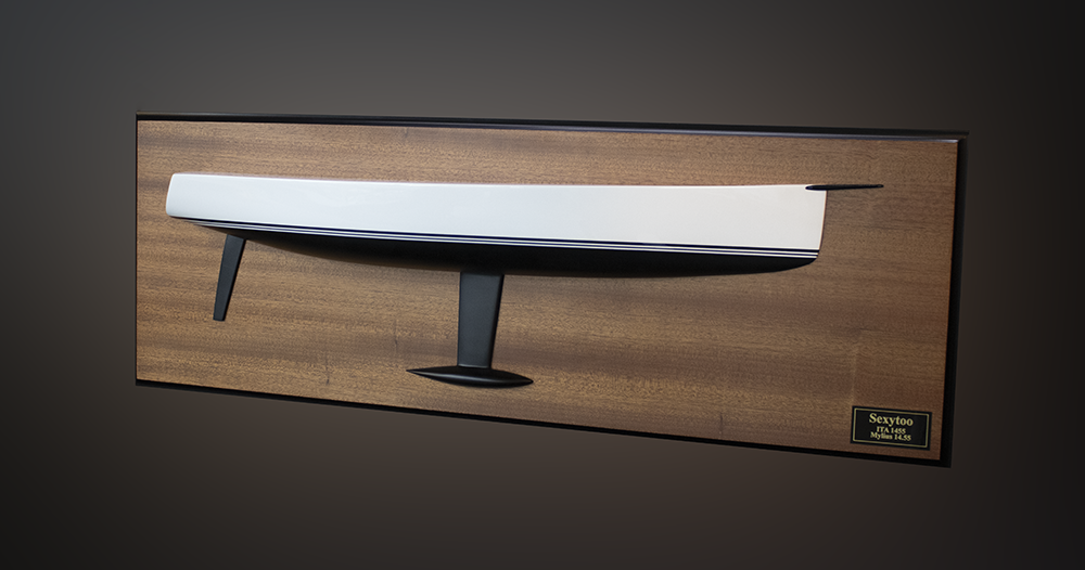 Mylius 14.55 flush deck half hull