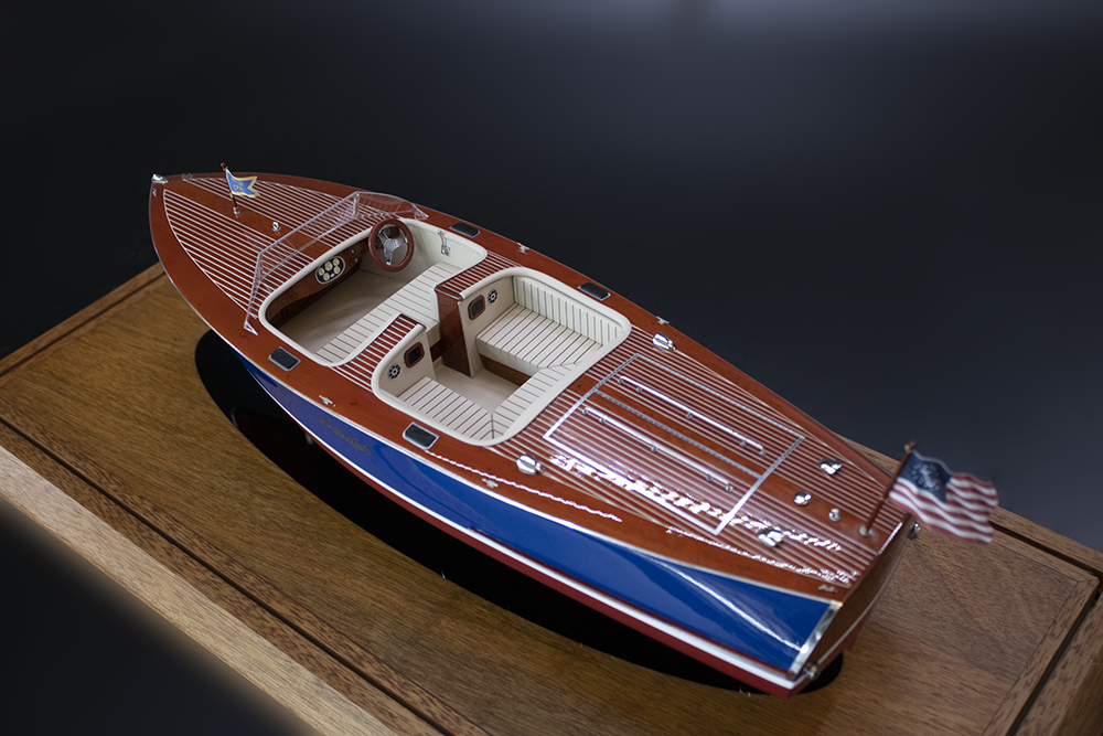 Hacker Craft HC Special Runabout 22 "SERENITY NOW!" model of 18”LOA-CM + DC