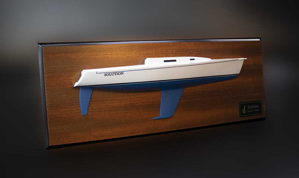 J 105 J-105 half hull with cabin and cockpit only