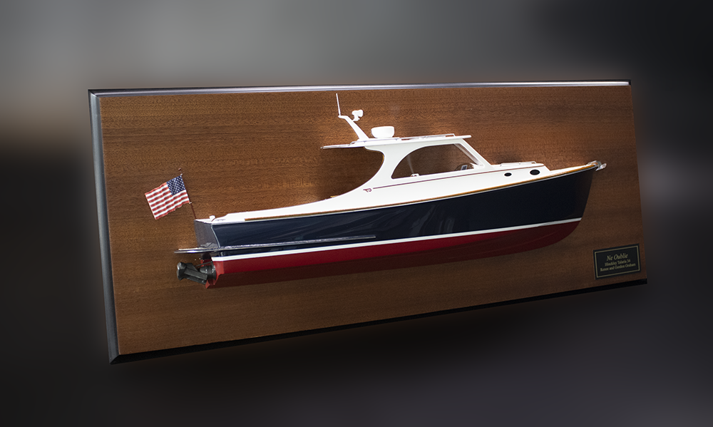 Hinckley Talaria 34 custom half model with deck details