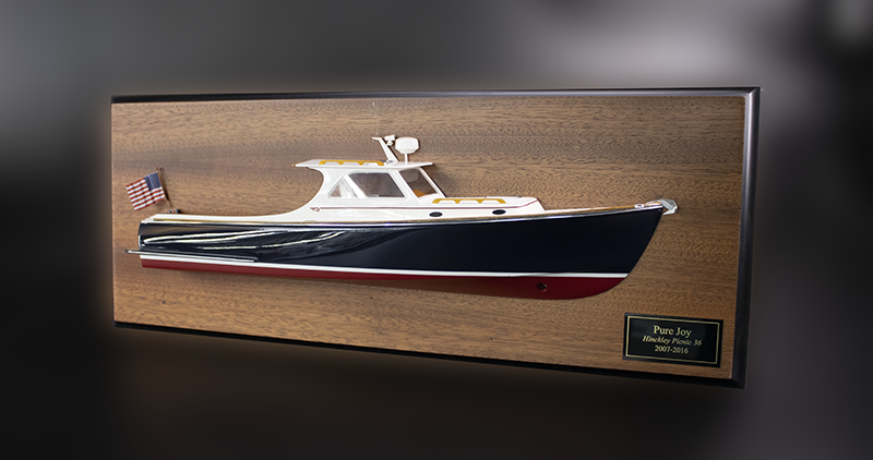 Hinckley Picnic 36 custom half model with deck details