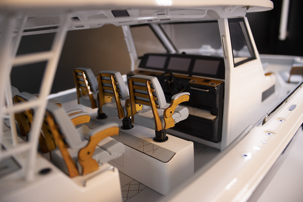 Everglades 455cc custom model replica