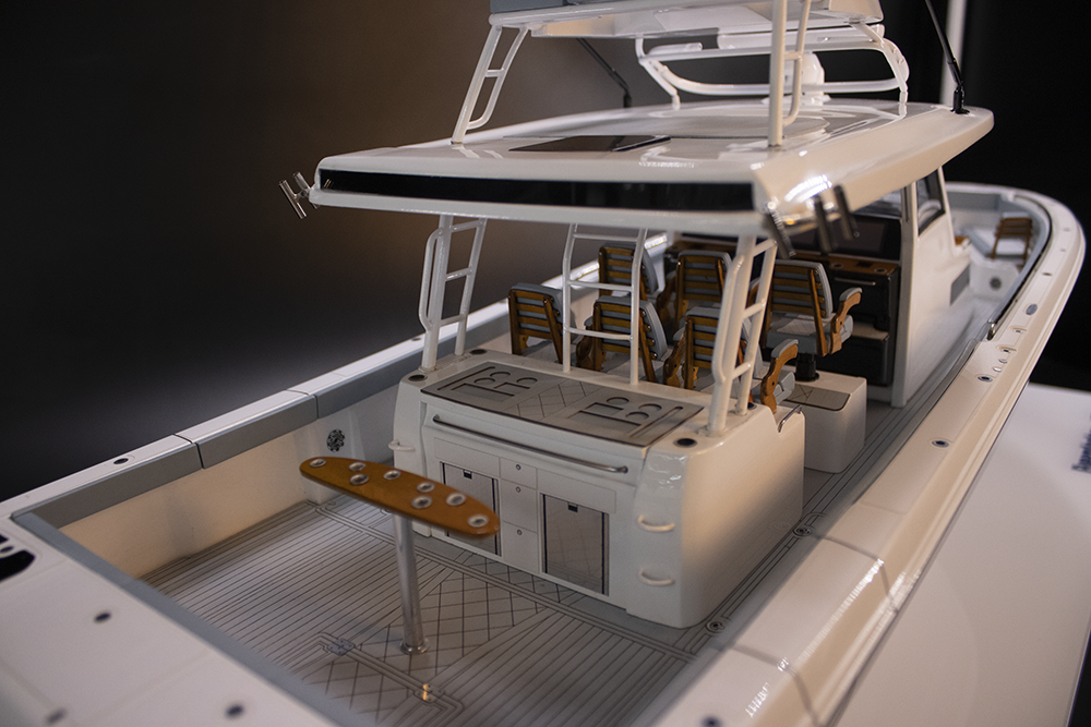 Everglades 455cc custom model replica