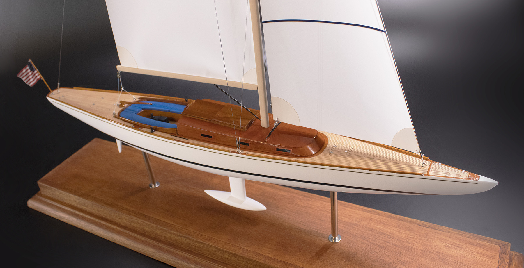 WaterWitch 48 Custom Yacht model - scale 1-24 or 24 inc. LOA-CM