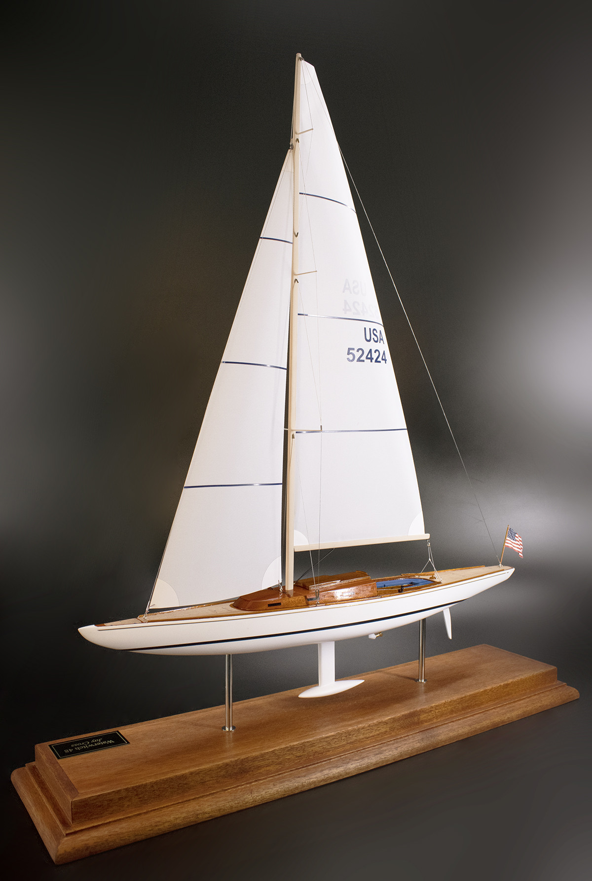 WaterWitch 48 Custom Yacht model - scale 1-24 or 24 inc. LOA-CM